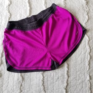 2/$30 Champion DuoDry+25 SPF Shorts Pink & Gray M EUc